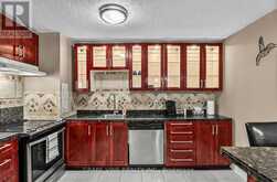 504 - 2951 RIVERSIDE DRIVE | Ottawa Ontario | Slide Image Nine