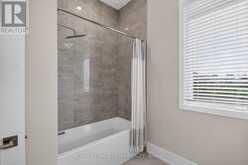 4050 PERENNIAL WAY | Ottawa Ontario | Slide Image Thirty