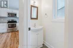 8 ALMOND LANE | Ottawa Ontario | Slide Image Thirteen
