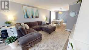 90 SAN ANTONIO DRIVE | Hamilton Ontario | Slide Image Four