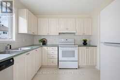 2000 OAKBROOK CIRCLE | Ottawa Ontario | Slide Image Eight