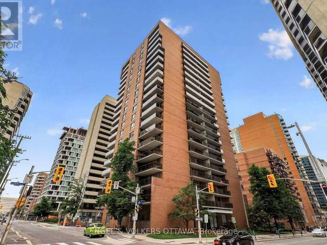 1007 - 475 LAURIER AVENUE W Ottawa Ontario, K1R 7X1 - 2 Bedrooms Condo For Sale