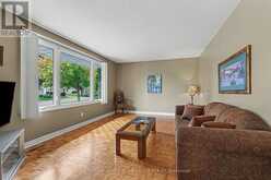 496 TISDALE CRESCENT | Ottawa Ontario | Slide Image Five