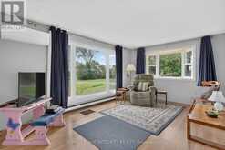 2063 DWYER HILL ROAD | Ottawa Ontario | Slide Image Nine