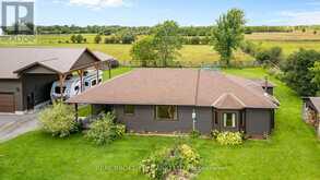 121 SNOWDONS ROAD | Merrickville Ontario | Slide Image One