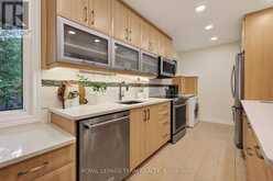 30 - 655 RICHMOND ROAD | Ottawa Ontario | Slide Image Fourteen