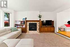 66 FIELDGATE DRIVE | Ottawa Ontario | Slide Image Six
