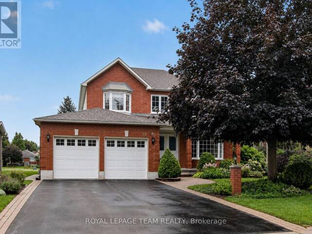 19 SLADE CRESCENT Ottawa Ontario, K2K 2L1 - 4 Bedrooms Home For Sale