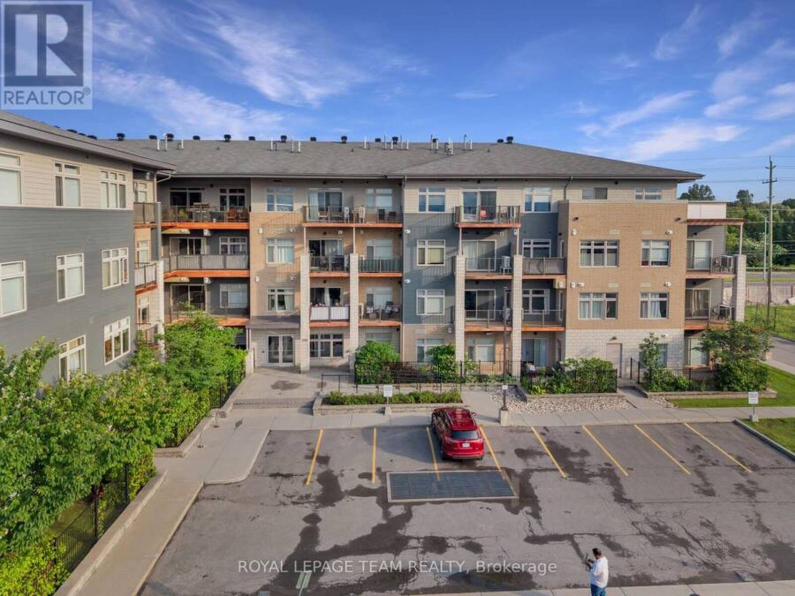 215 - 2785 BASELINE ROAD, Ottawa, Ontario K2H 0B7
