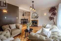 B - 2 LARKSHIRE LANE | Ottawa Ontario | Slide Image Thirteen