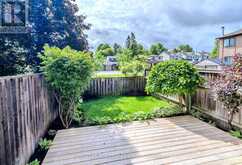 B - 2 LARKSHIRE LANE | Ottawa Ontario | Slide Image Twenty-eight