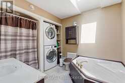 18 LOUISE CRESCENT | Embrun Ontario | Slide Image Nineteen
