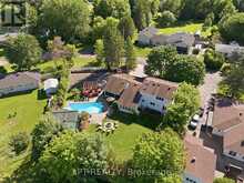 18 LOUISE CRESCENT | Embrun Ontario | Slide Image Forty