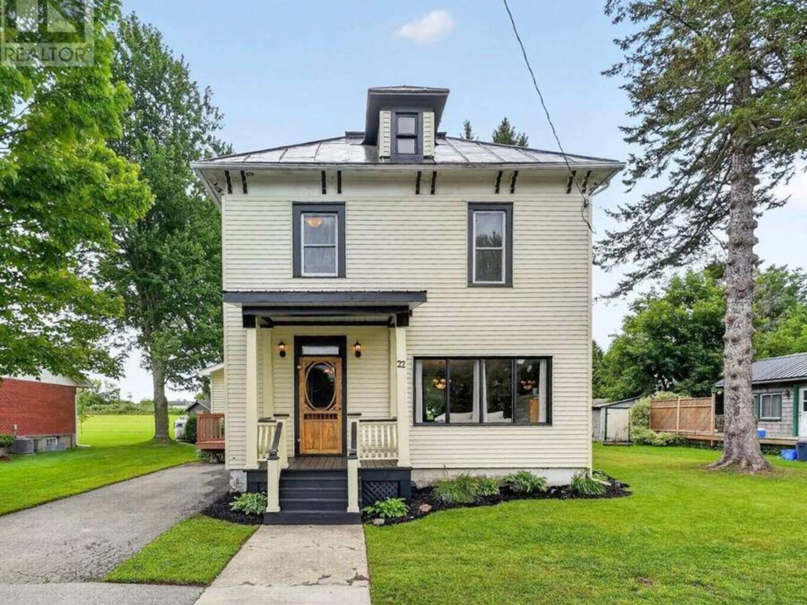 22 PETER STREET, North Glengarry, Ontario K0C 1T0