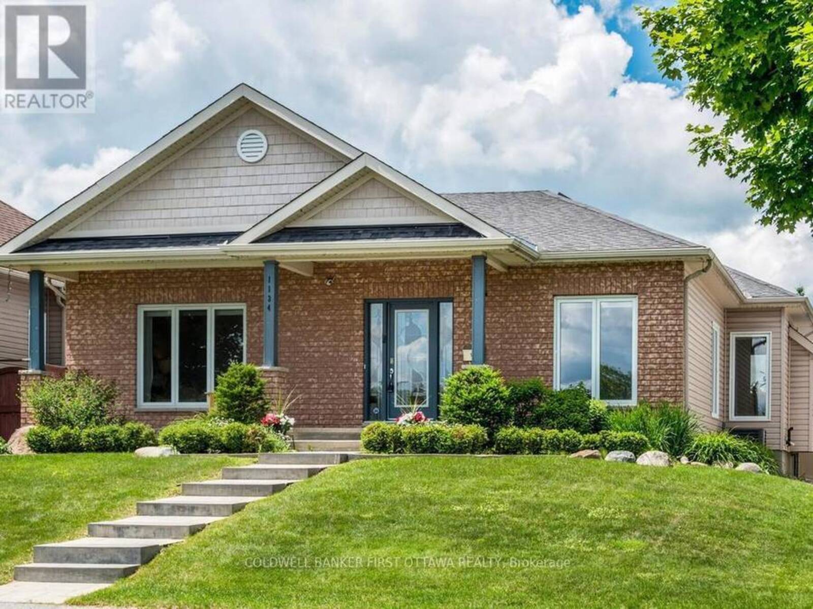 1134 STITTSVILLE MAIN STREET, Ottawa, Ontario K2S 0B9