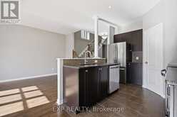 237 EYE BRIGHT CRESCENT | Ottawa Ontario | Slide Image Thirteen