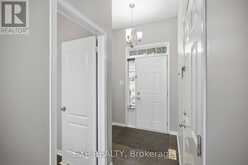237 EYE BRIGHT CRESCENT | Ottawa Ontario | Slide Image Six