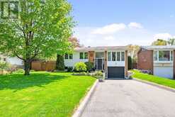 5 WEST HERRINGTON COURT | Ottawa Ontario | Slide Image Seven