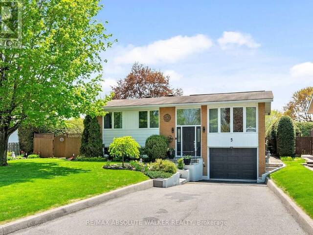 5 WEST HERRINGTON COURT Ottawa Ontario, K2H 6B9 - 4 Bedrooms Home For Sale