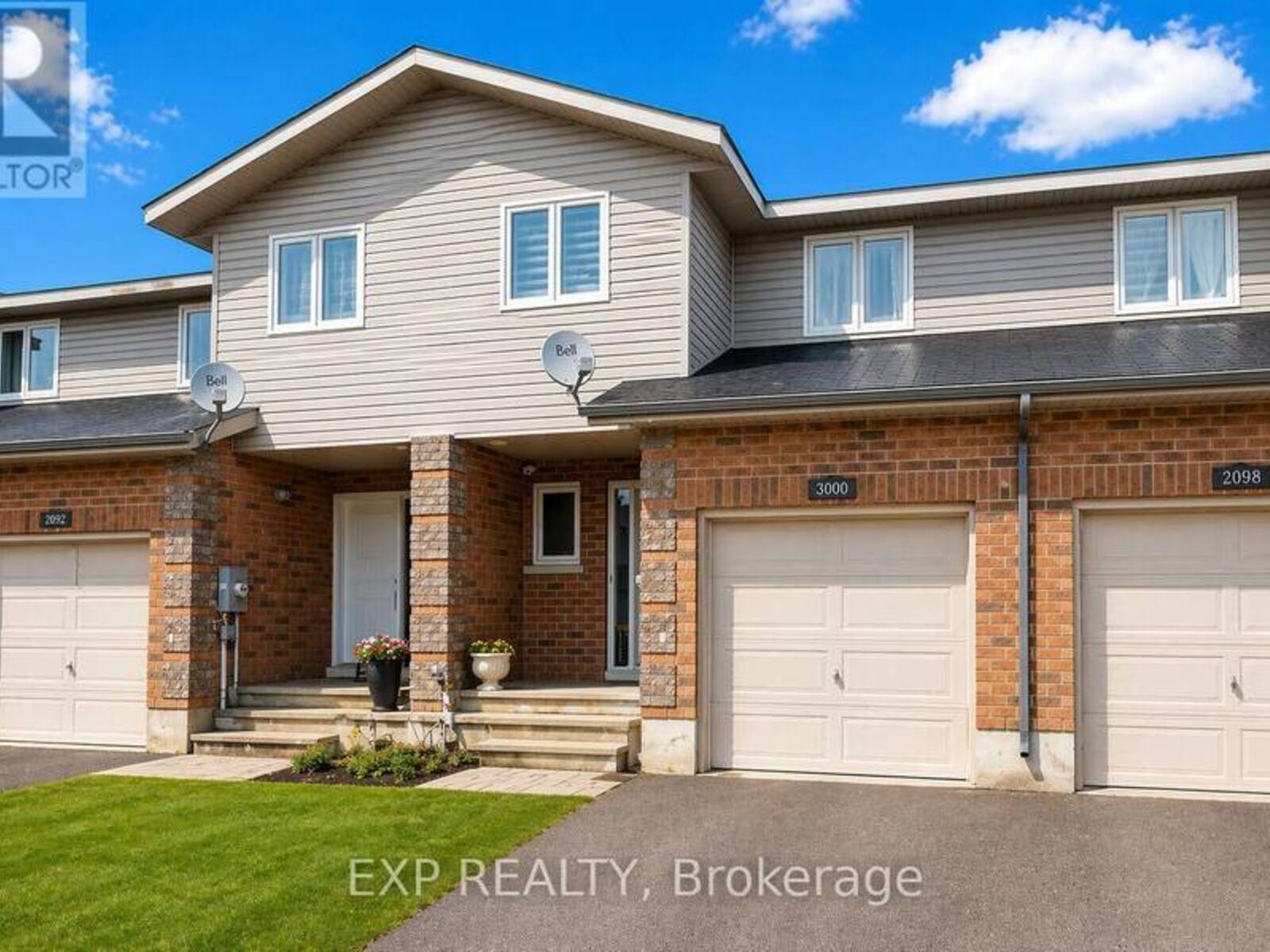 3000 SANDSTONE CRESCENT, Petawawa, Ontario K8H 0B2