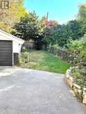 527 LADEROUTE AVENUE | Ottawa Ontario | Slide Image Four