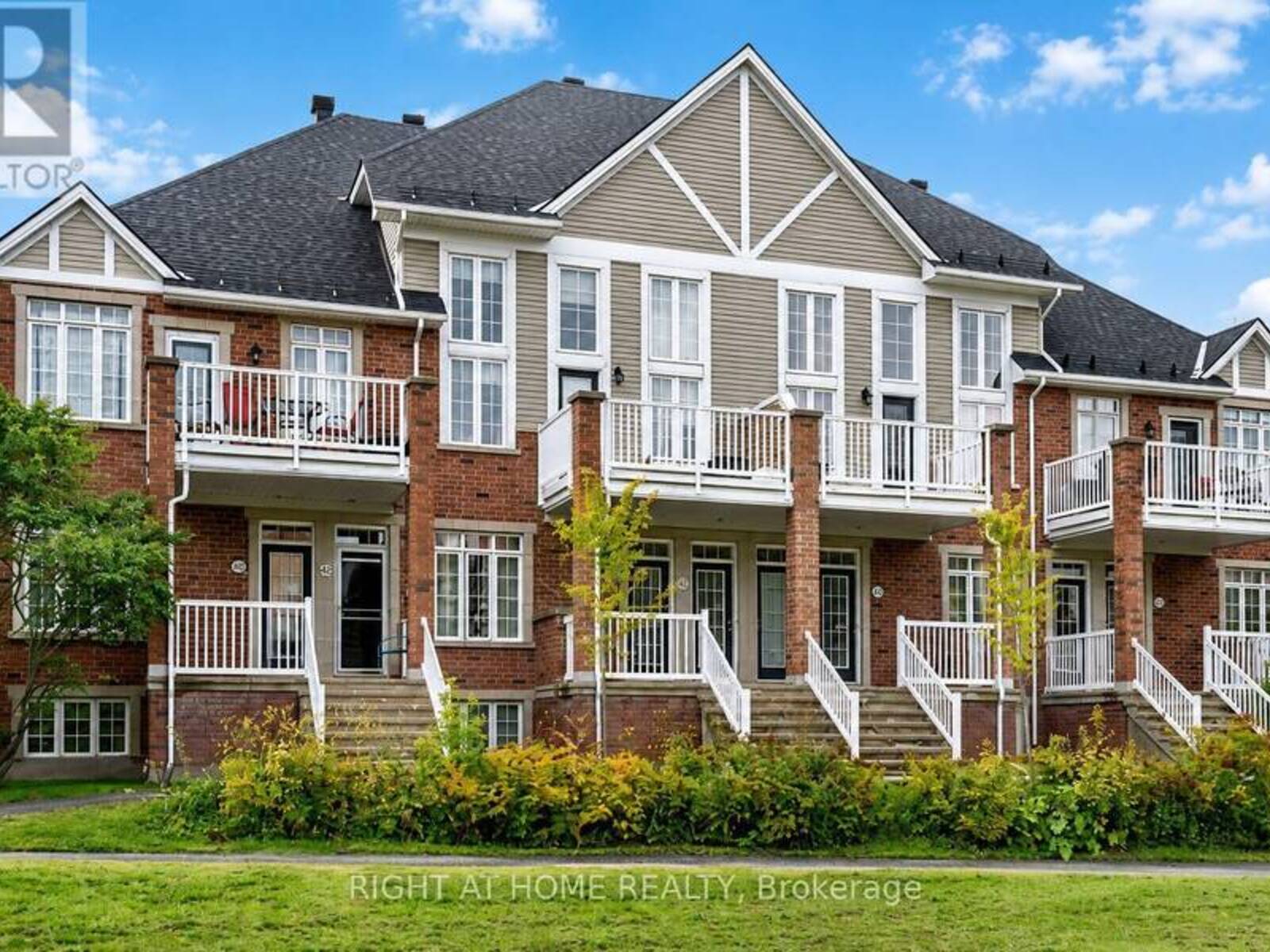 106 - 1745 CAMPEAU DRIVE, Ottawa, Ontario K2K 0A2