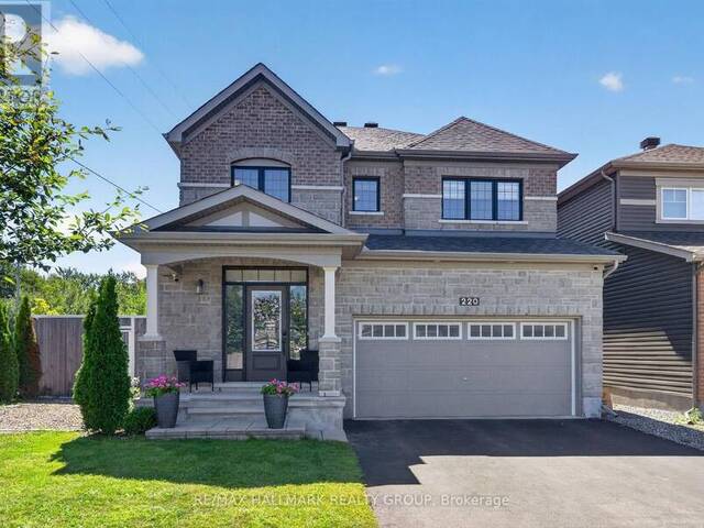 220 ENCLAVE WALK Ottawa Ontario, K1W 0J4 - 4 Bedrooms Home For Sale