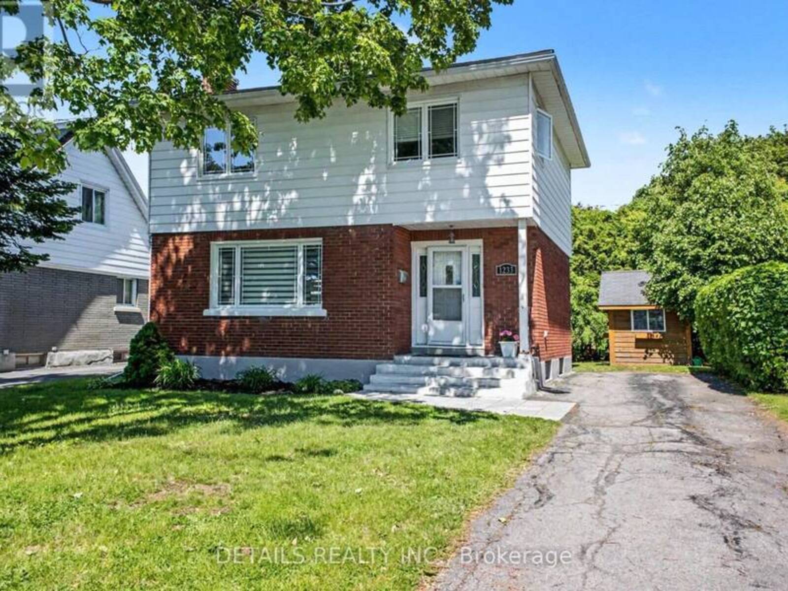 1233 CHECKERS ROAD, Ottawa, Ontario K2C 2S8