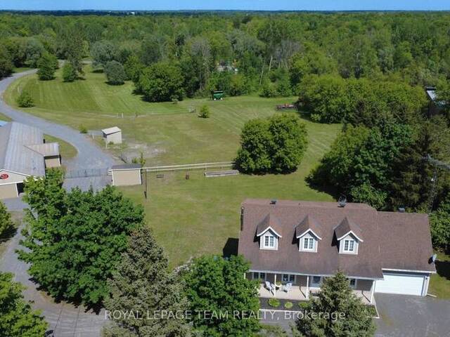 2867 STAGECOACH ROAD Ottawa Ontario, K0A 2W0 - Farm For Sale