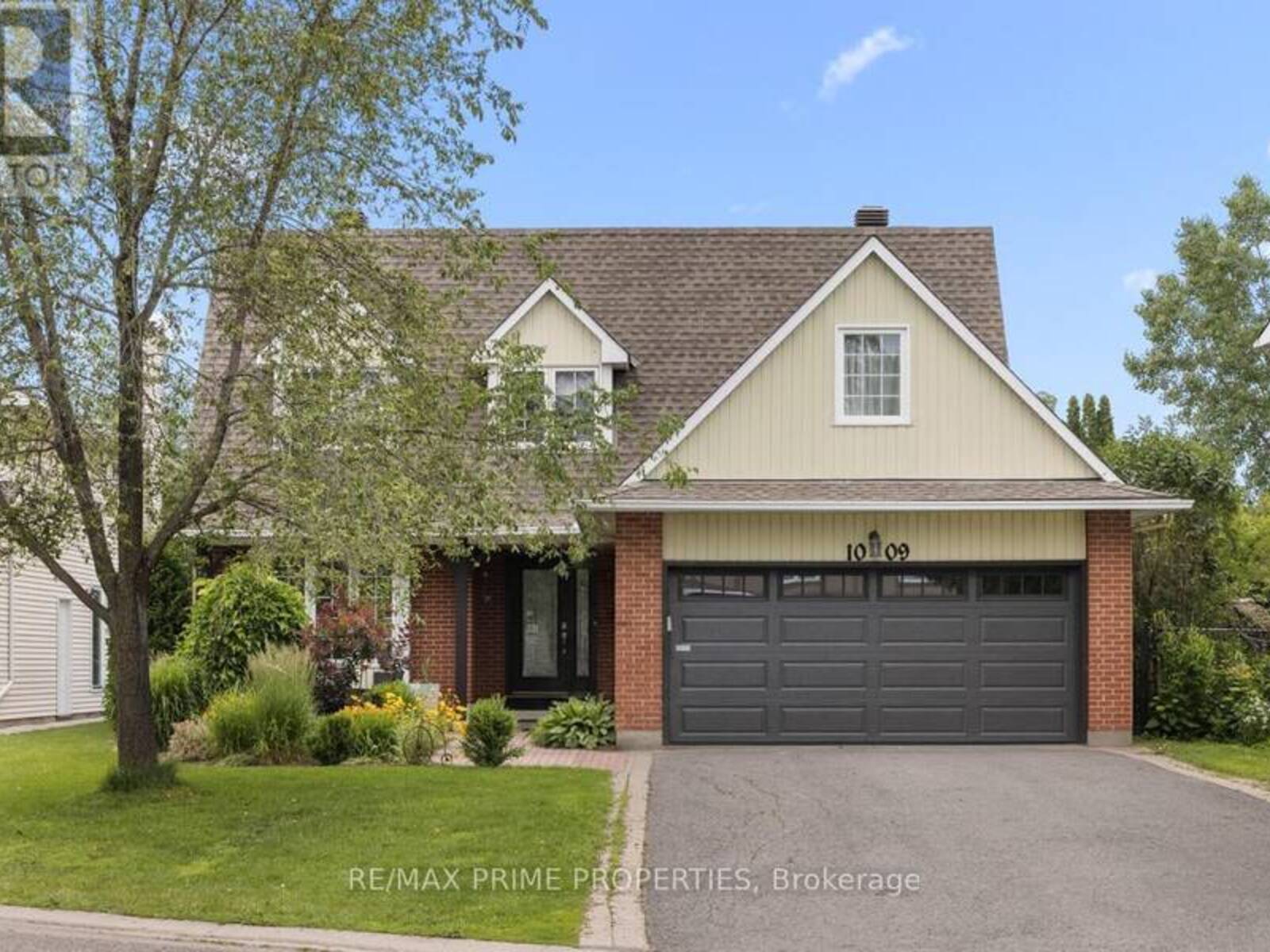 1009 DRIFTWOOD CRESCENT, Ottawa, Ontario K1C 2N9