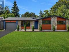 8 BRIAN CRESCENT Ottawa Ontario, K2H 6X3