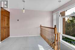70 MONTANA WAY | Ottawa Ontario | Slide Image Twelve