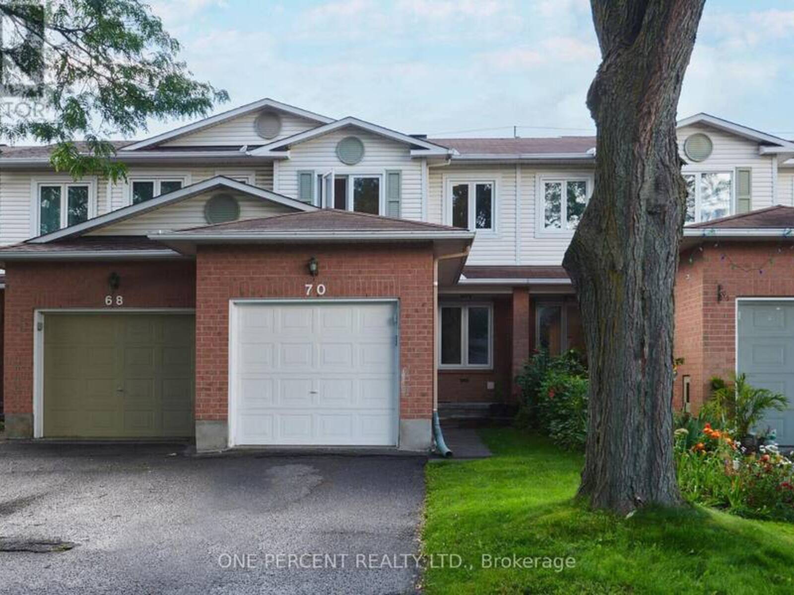70 MONTANA WAY, Ottawa, Ontario K2J 4M2
