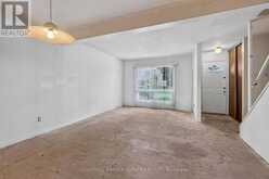 2027 KELDEN CRESCENT | Ottawa Ontario | Slide Image Eight