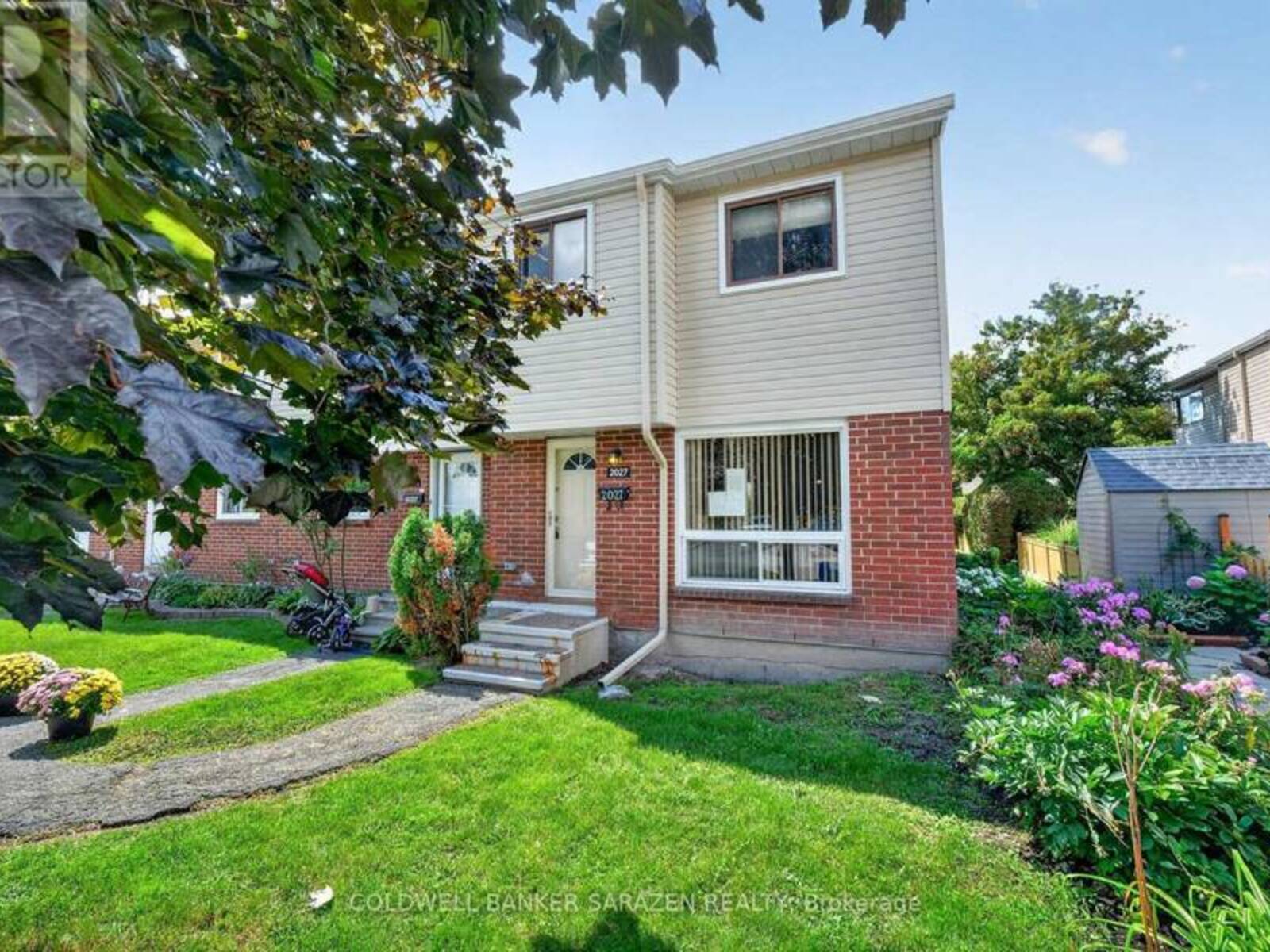 2027 KELDEN CRESCENT, Ottawa, Ontario K1B 4Y1