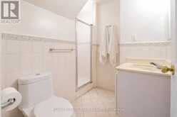 29 EPWORTH AVENUE | Ottawa Ontario | Slide Image Fifteen