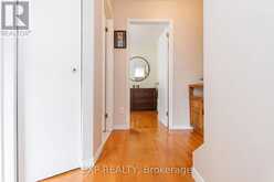 8 MACLEAN STREET | Ottawa Ontario | Slide Image Sixteen