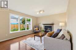 32 VALENCIA STREET | Ottawa Ontario | Slide Image Nine