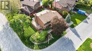 105 COUNTRY CLUB DRIVE | Ottawa Ontario | Slide Image Thirty-four