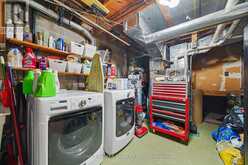 79 WOODFIELD DRIVE | Ottawa Ontario | Slide Image Nineteen