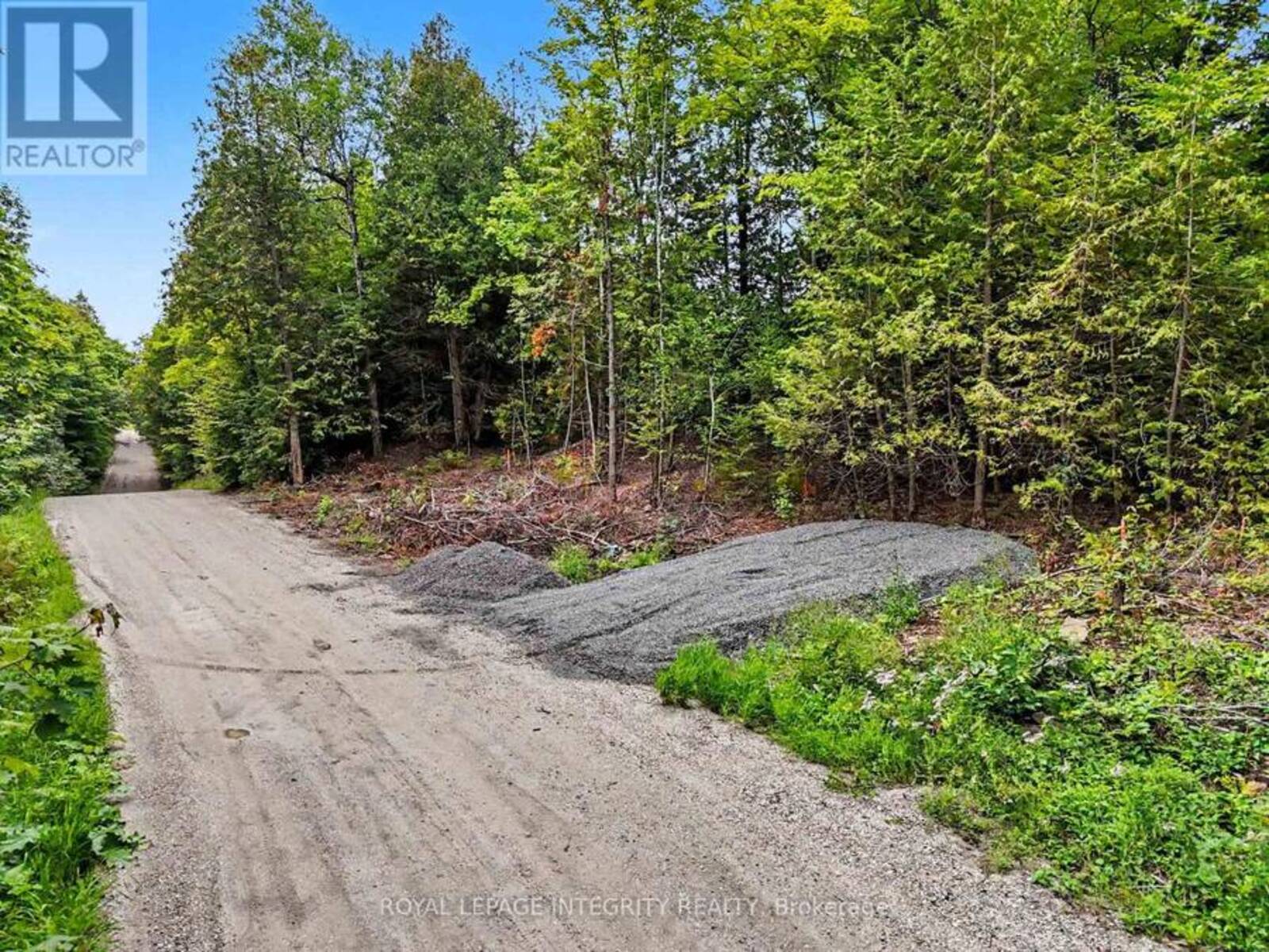 290 WARDENS ROAD, Lanark Highlands, Ontario K0A 1P0
