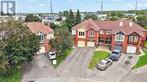 137 HUNTERSWOOD CRESCENT | Ottawa Ontario | Slide Image Forty-nine