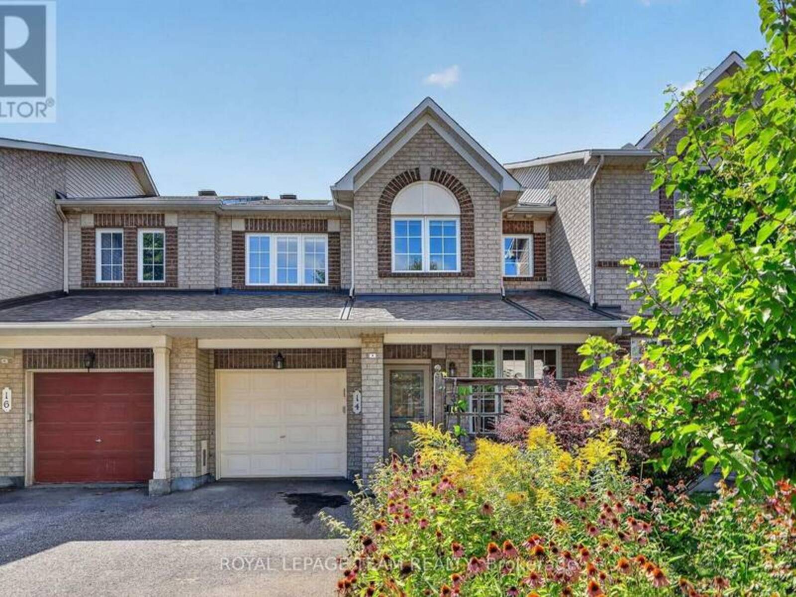 14 APPLEDALE DRIVE, Ottawa, Ontario K2J 4W4