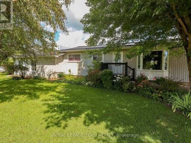 3041 BRIDGE STREET South Dundas Ontario, K0E 1W0 - 3 Bedrooms Home For Sale