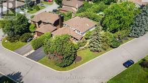 11 FESSENDEN WAY | Ottawa Ontario | Slide Image Fifty