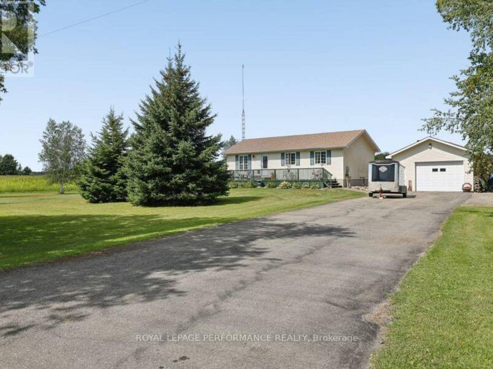 10607 PLEASANT VALLEY ROAD, South Dundas, Ontario K0E 1W0