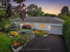 2713 DUPONT STREET Ottawa Ontario, K1V 8N2