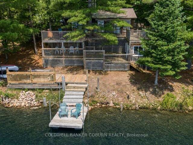 1015 OAK LANE N Central Frontenac Ontario, K0H 2P0 - 3 Bedrooms Waterfront Home For sale