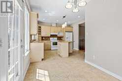 201 RAMELTON PRIVATE | Ottawa Ontario | Slide Image Seventeen