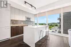 610 - 111 CHAMPAGNE AVENUE S | Ottawa Ontario | Slide Image Sixteen